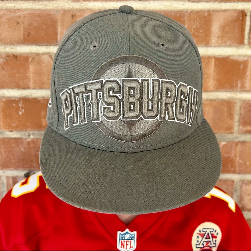 7 1/2 Fitted Pittsburgh Steelers Gray Cap
